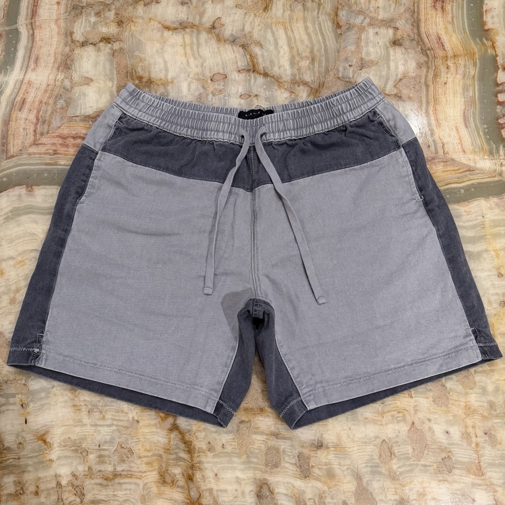 Richie Men's Gray Colorblock Drawstring Shorts Elastic Waist Casual Size M
